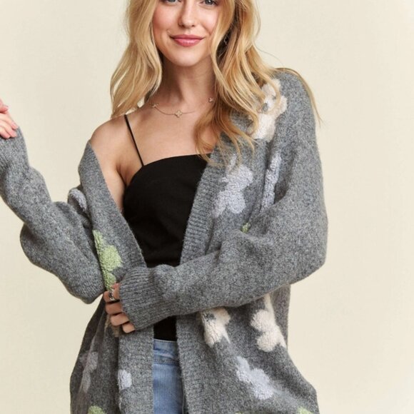 Women's Floral Two-Tone Cardigan with Pockets - Picture 2 of 7